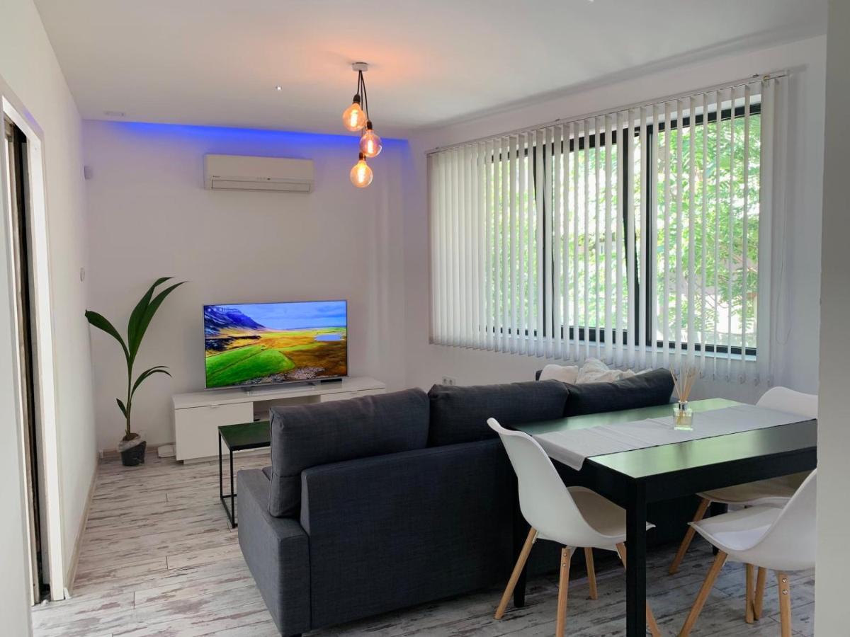 Nordic Style Apartment With Underground Parking Софія Екстер'єр фото